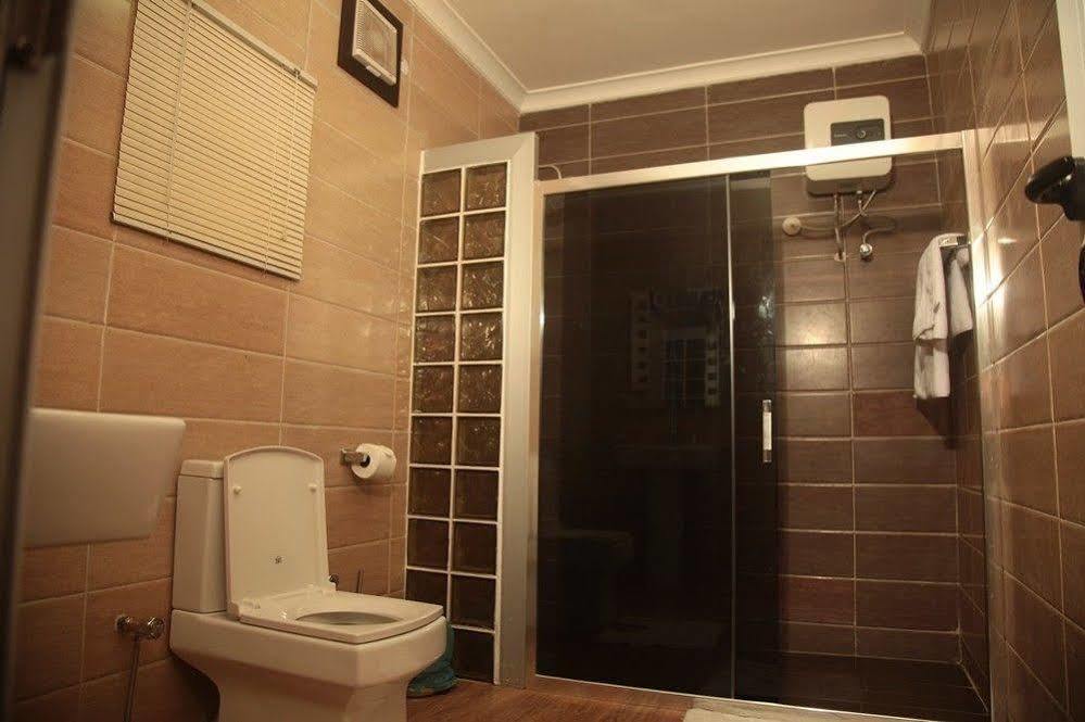 Aliayabiagba Fryburg Suites מראה חיצוני תמונה